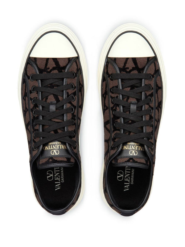 【海外購入】VALENTINO GARAVANI メンズグローブ kb9489-006.jpg